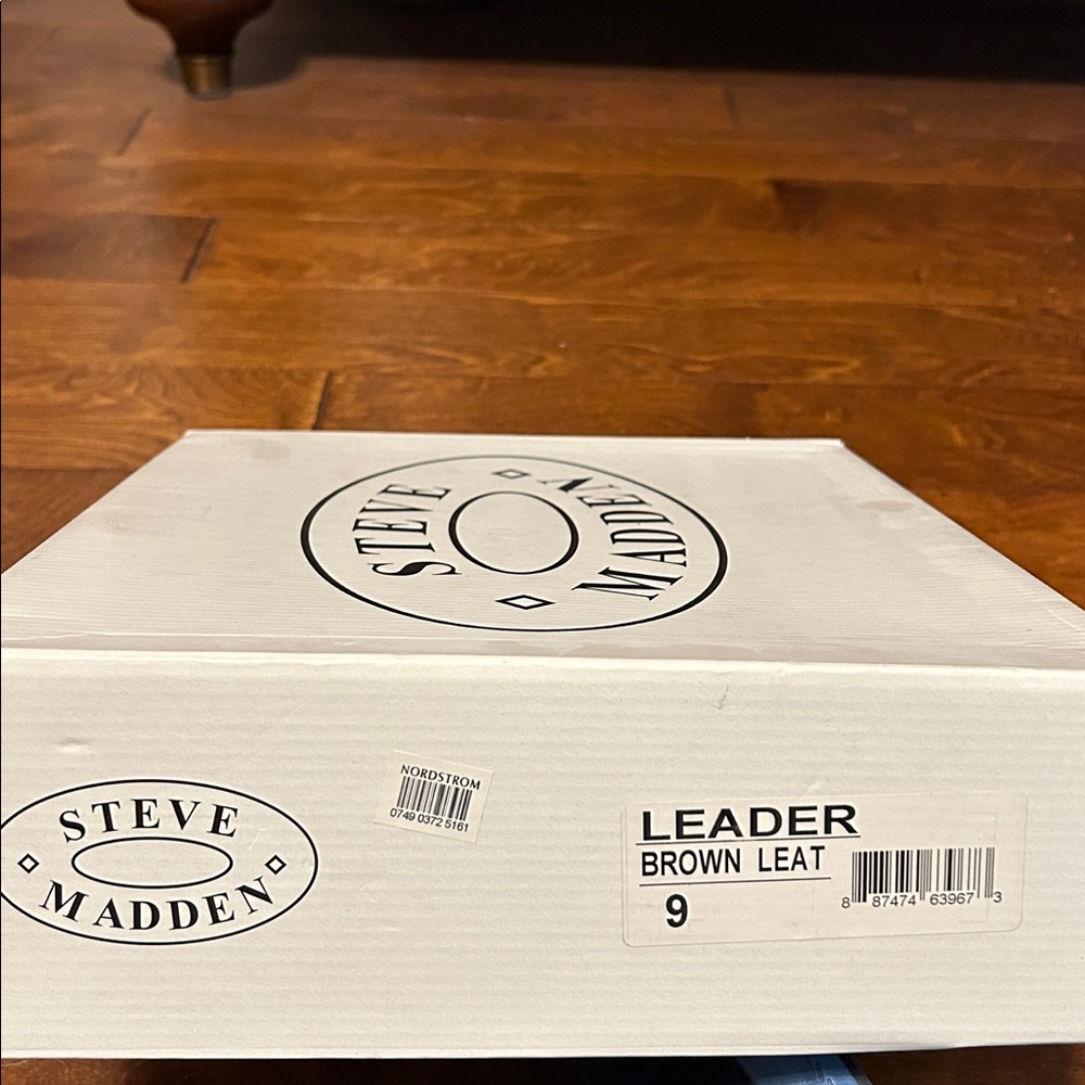 Steve Madden Leader Brown Leather Side Zip Lace Up Boot. Size 9. NIB - Picture 12 of 16